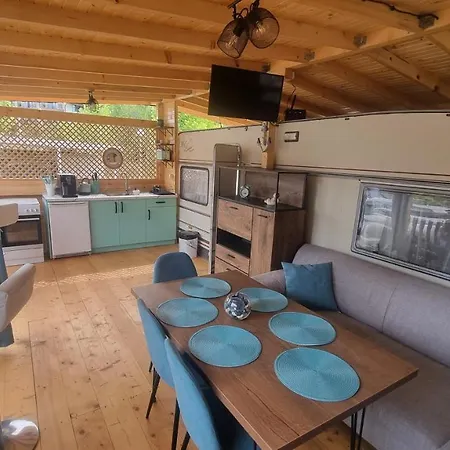 каравана тиана Campsite