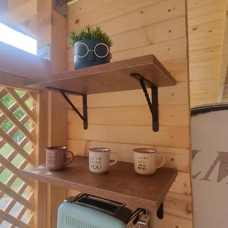 Campsite каравана тиана *